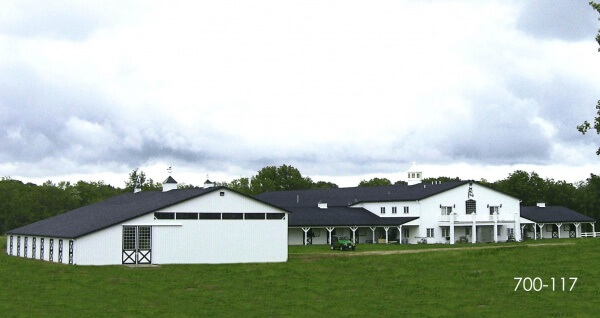 quine horse barn and arena