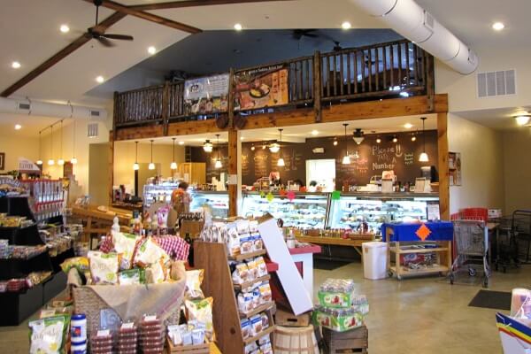 retail market interior